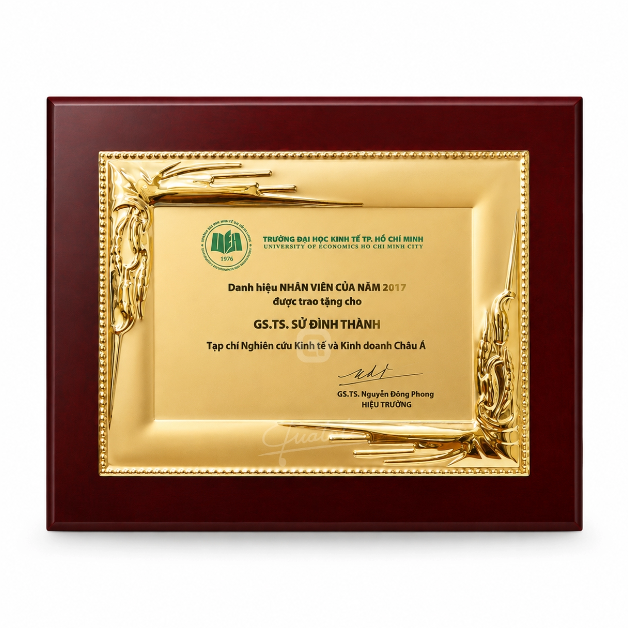 Biểu trưng lưu niệm cao cấp - 04226BT